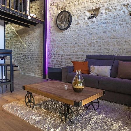 Palais Des Reves Apartment Ниор Екстериор снимка