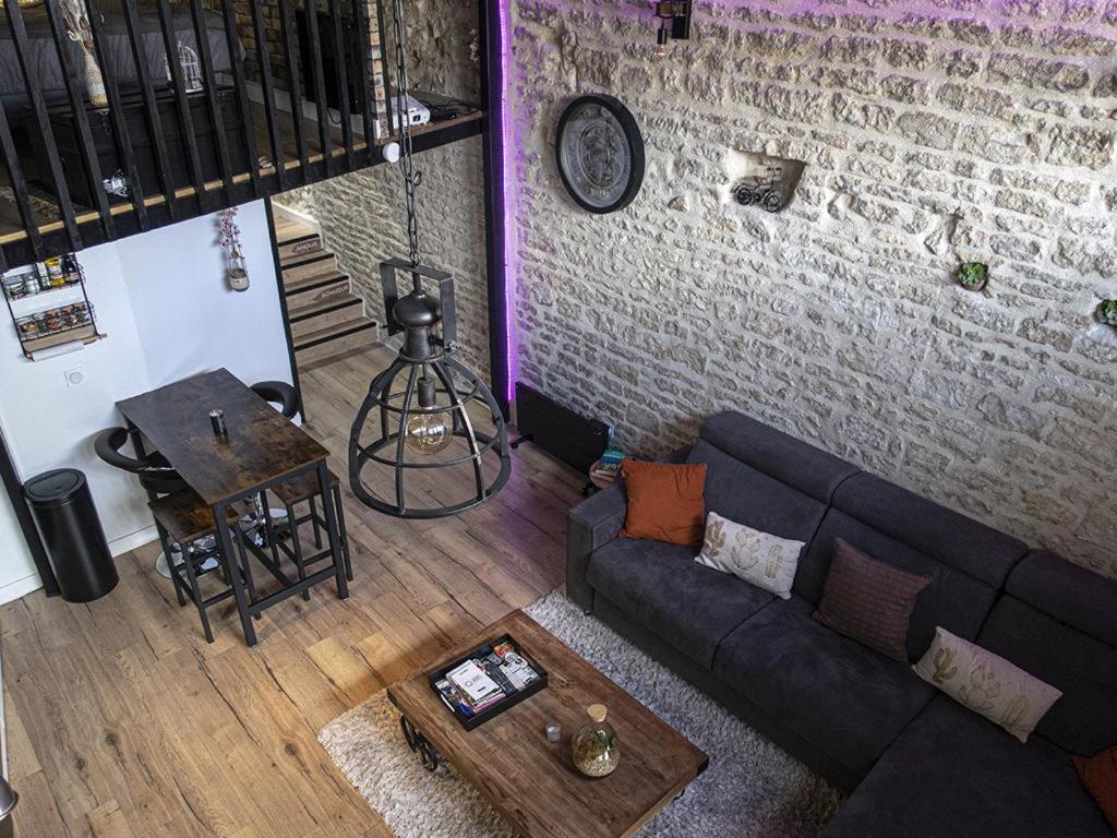 Palais Des Reves Apartment Ниор Екстериор снимка